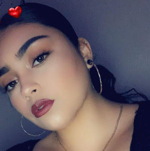 Meet your Posher, Alycia